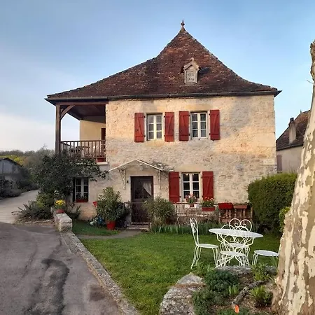 Character Home In Loubressac Close To Rocamadour Exterior photo